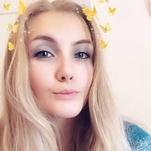 Meet your Posher, Kayli